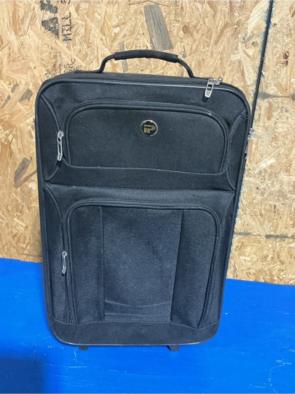 Black Carry-On Spinner Suitcase - Unbranded IP USed